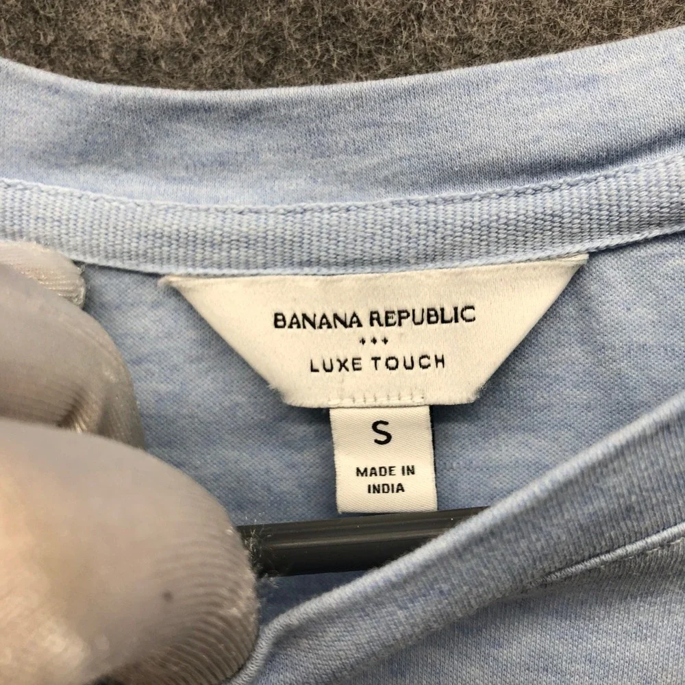 Banana Republic‎ Luxe Touch T-Shirt Mens Small Light Blue Short Sleeve Crewneck